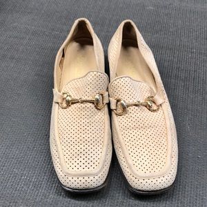 Gucci Loafers Sz 8 AA